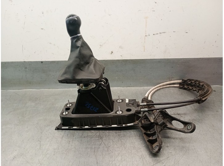 Recambio de palanca cambio para seat ateca (kh7, khp) 1.6 tdi referencia OEM IAM 510711049K 510711049P 