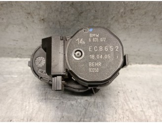 Recambio de motor apertura trampillas climatizador para bmw 7 (e65, e66, e67) 730 ld referencia OEM IAM 6935077  B3250 BEHR