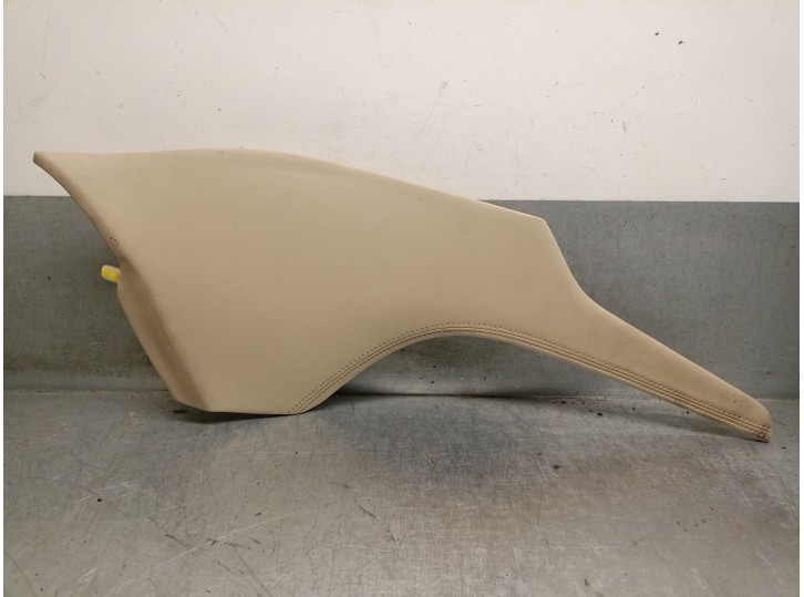 Replacement front moldings for Lexus GS (_S19_) 450h (GRS191_, GWS191_) OEM IAM reference 5543530220 