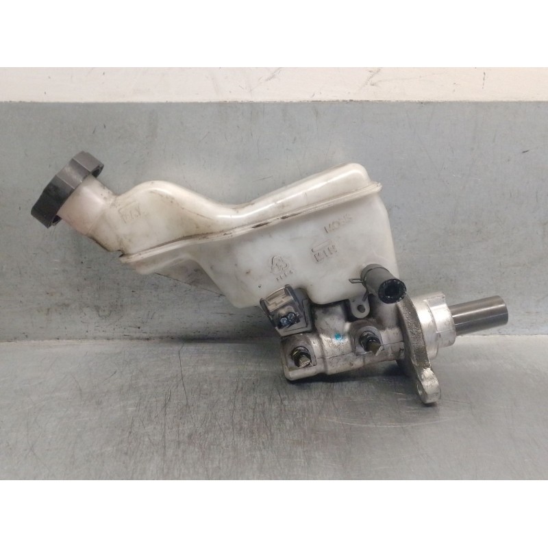 Recambio de bomba freno para hyundai i40 i (vf) 1.7 crdi referencia OEM IAM 585103Z000 585103Z000 MOBIS