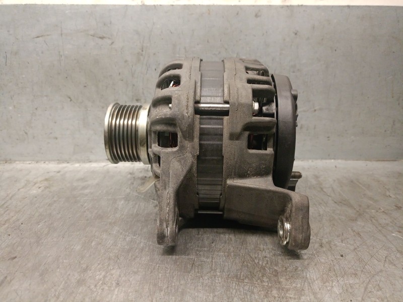 Recambio de alternador para iveco daily vi furgoneta 33s15, 35s15, 35c15 referencia OEM IAM 5801580927 5801580927 F000BL07CF BOS