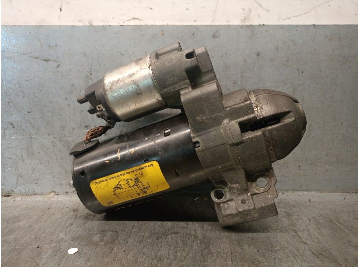 Replacement starter motor for BMW X1 (E84) sDrive 18d OEM IAM reference 1241850665702 0001148010 BOSCH