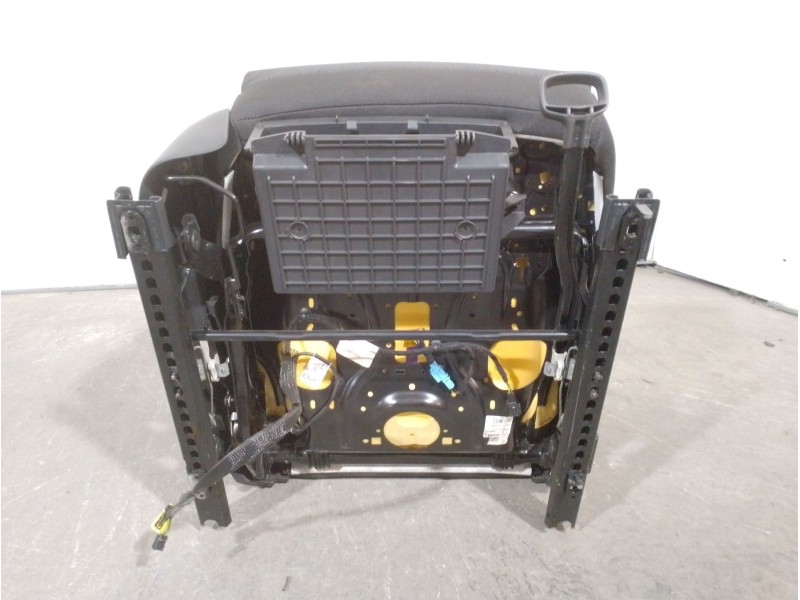 Recambio de asiento delantero derecho para skoda superb iii (3v3) 2.0 tdi referencia OEM IAM   