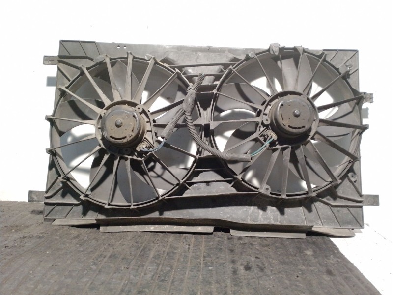 Recambio de electroventilador para dodge caliber 2.0 crd referencia OEM IAM 83403 A815443315 