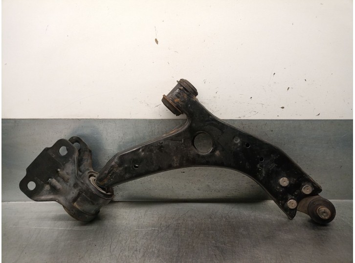 Recambio de brazo suspension inferior delantero derecho para ford focus iv turnier (hp) 1.0 ecoboost referencia OEM IAM 1866068 