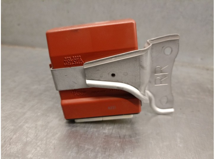 Replacement locking control unit for Lexus GS (_S19_) 450h (GRS191_, GWS191_) OEM IAM reference 8922430080 