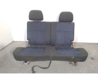 Recambio de asientos traseros para ssangyong korando (kj) 2.9 td referencia OEM IAM   