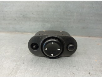 Recambio de mando retrovisor para chrysler new yorker 3.5 i 24v referencia OEM IAM 4601753  