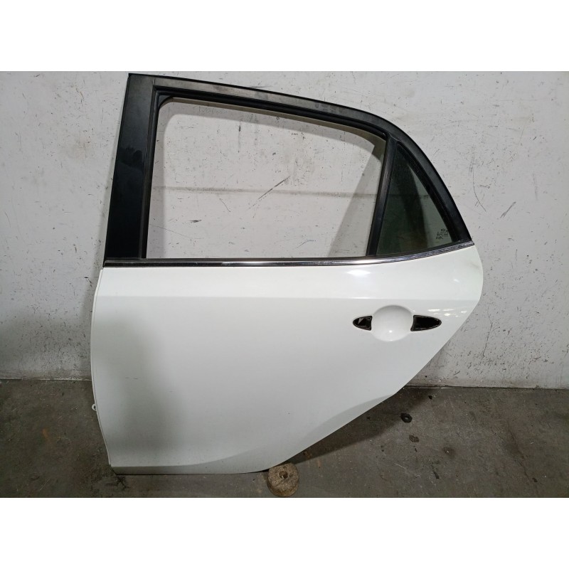 Recambio de puerta trasera izquierda para kia picanto iii (ja) 1.2 referencia OEM IAM  77003G6000 