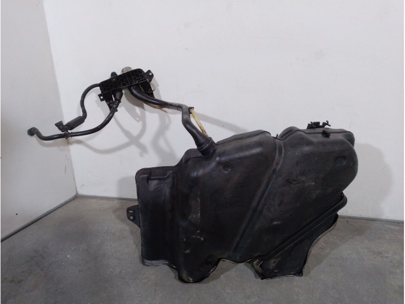 Recambio de deposito combustible para skoda superb iii (3v3) 2.0 tdi referencia OEM IAM  3Q0201055BL 