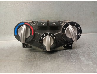 Recambio de mando calefaccion / aire acondicionado para kia rio ii (jb) 1.4 16v referencia OEM IAM 972501G050PH 972501G050PH 