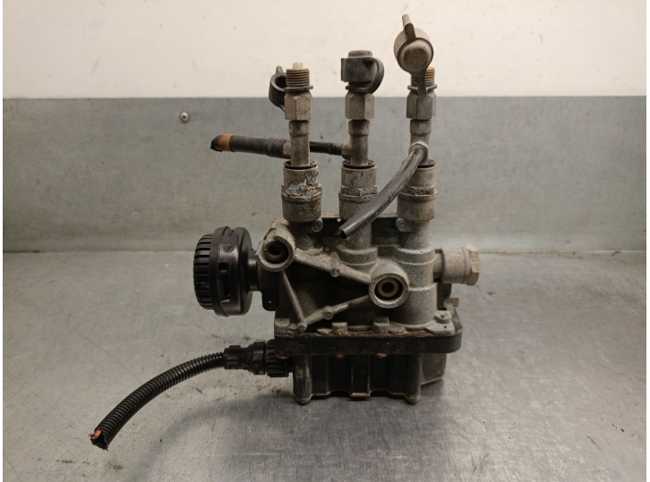 Recambio de bomba suspension para renault premium distribution referencia OEM IAM 4728800300 5018457434 WABCO