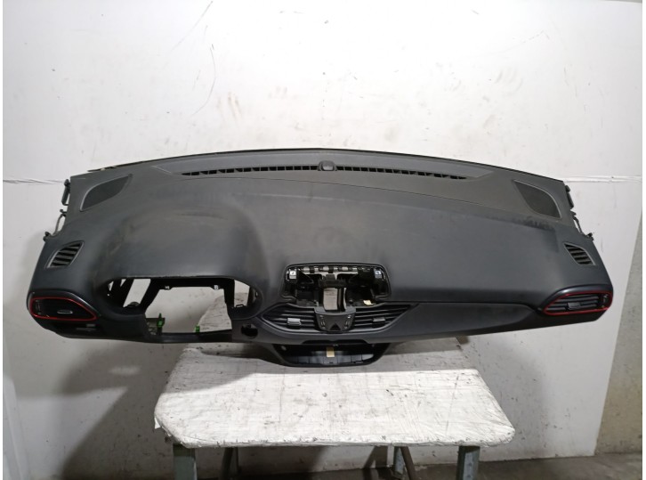 Recambio de salpicadero para hyundai i30 (pde, pd, pden) 2.0 n referencia OEM IAM 84710G4000TRY 