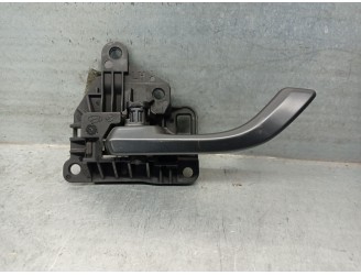 Recambio de maneta interior delantera izquierda para hyundai i30 (pde, pd, pden) 2.0 n referencia OEM IAM 82613G4000 82610G4010V