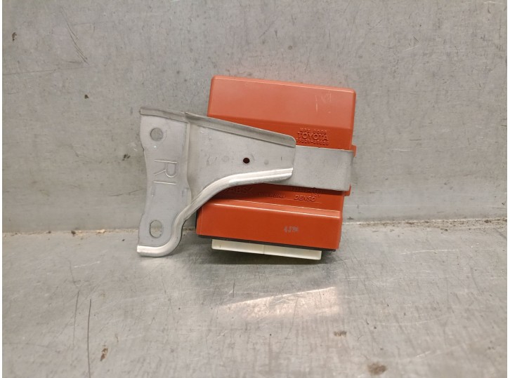 Replacement central locking unit for Lexus GS (_S19_) 450h (GRS191_, GWS191_) OEM IAM reference 8922530020 1233006610 DENSO
