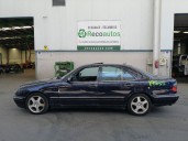 mercedes-benz clase e (w210) berlina del año 2002