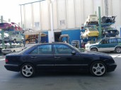 mercedes-benz clase e (w210) berlina del año 2002