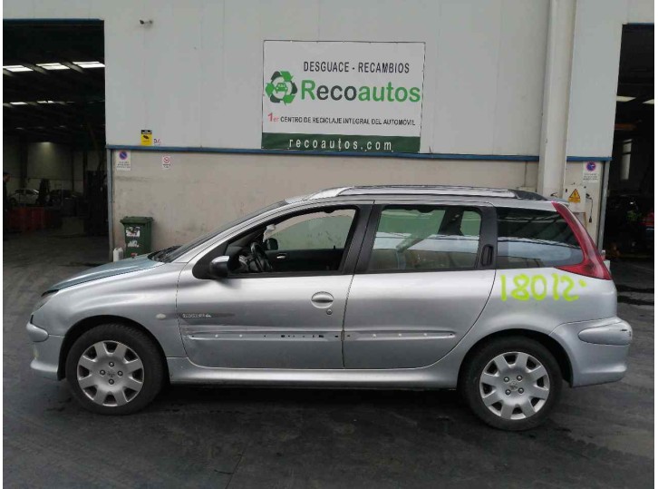 peugeot 206 berlina del año 2004