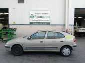 renault megane i fase 2 berlina (ba0) del año 2001