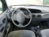 renault megane i fase 2 berlina (ba0) del año 2001