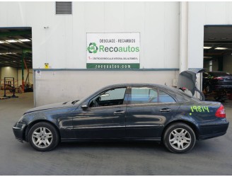 mercedes-benz clase e (w211) berlina del año 2005