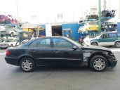 mercedes-benz clase e (w211) berlina del año 2005