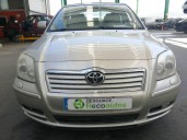 toyota avensis berlina (t25) del año 2004