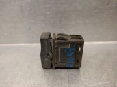 Recambio de mando elevalunas delantero derecho para renault premium distribution referencia OEM IAM 5010589806 5010589806 