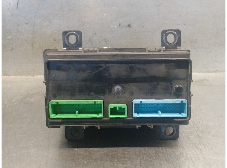Recambio de modulo electronico para renault premium distribution referencia OEM IAM 7420758802 