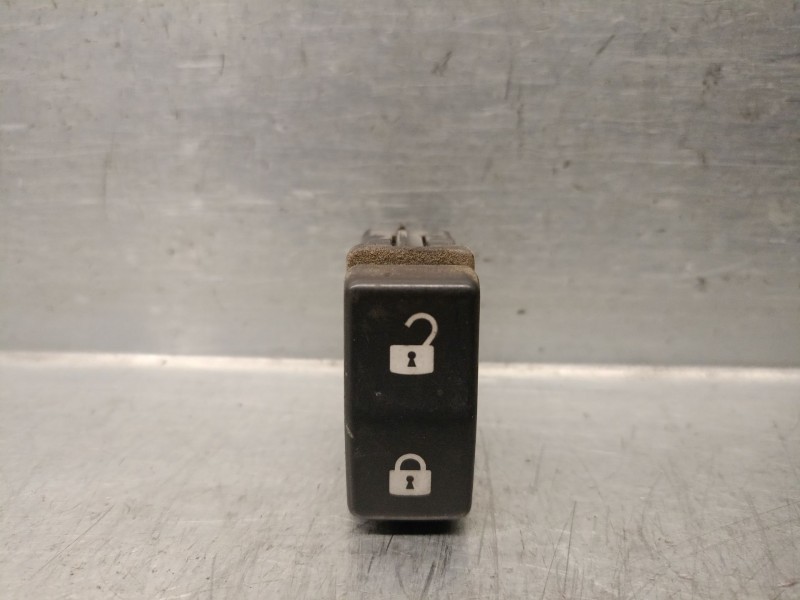Recambio de interruptor para renault premium distribution referencia OEM IAM 5010589808 5010589808 