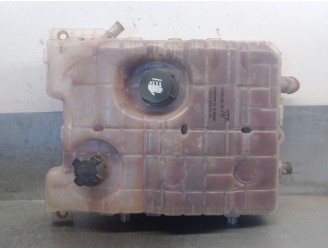 Recambio de deposito expansion para renault premium distribution referencia OEM IAM 7420828416 7420828416 