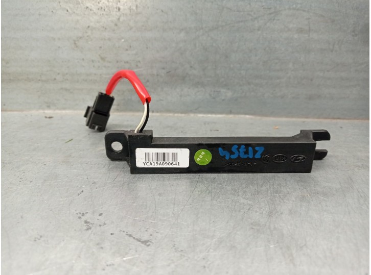 Recambio de antena para hyundai i30 (pde, pd, pden) 2.0 n referencia OEM IAM 95420F9000 95420F9000 