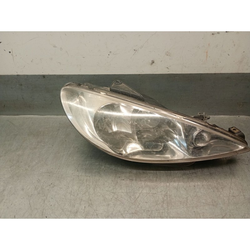 Recambio de faro derecho para peugeot 206 sw (2e/k) 2.0 hdi referencia OEM IAM 9628666780 6205T0 