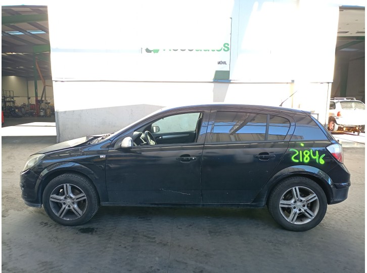opel astra h (a04) del año 2004