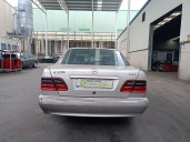 mercedes-benz clase e (w210) del año 2003
