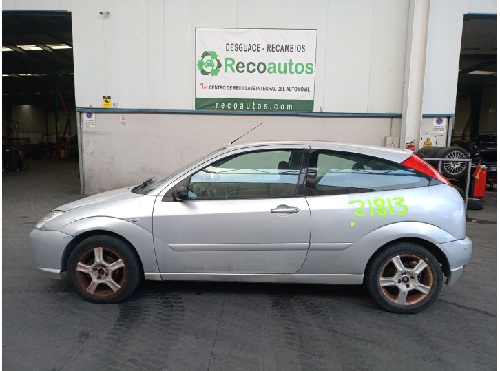 ford focus berlina (cak) del año 2003