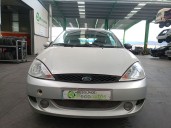 ford focus berlina (cak) del año 2003