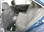 toyota avensis sedán (_t25_) del año 2003