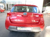 toyota auris (_e18_) del año 2014