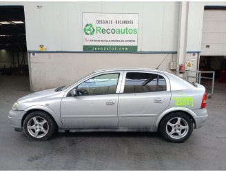 opel astra g sedán (t98) del año 2001