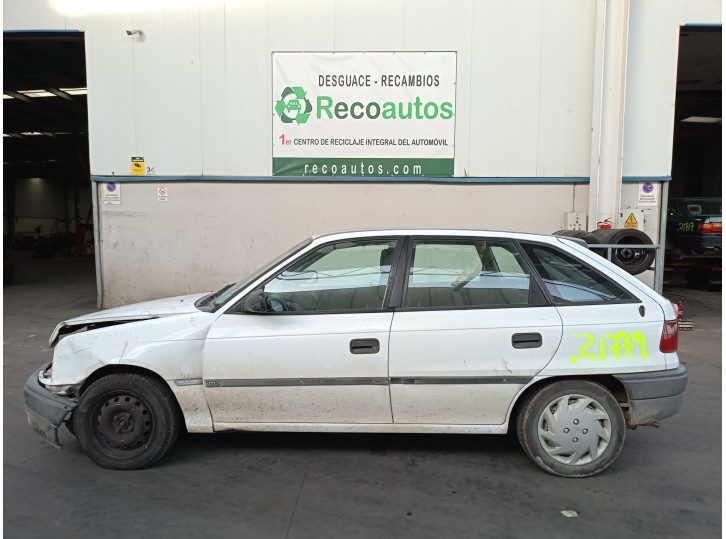 opel astra f sedán (t92) del año 1994