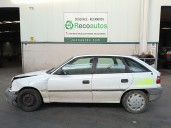 opel astra f sedán (t92) del año 1994