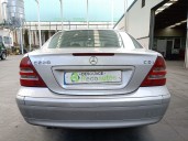 mercedes-benz clase c (w203) del año 2001