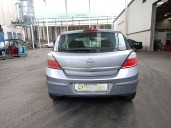 opel astra h (a04) del año 2004