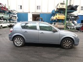 opel astra h (a04) del año 2004