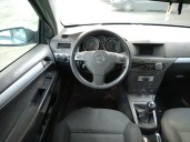 opel astra h (a04) del año 2004