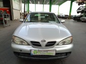 nissan primera hatchback (p11) del año 2000
