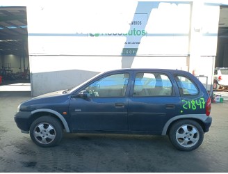 opel corsa b (s93) del año 2000