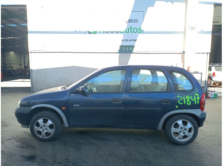 opel corsa b (s93) del año 2000