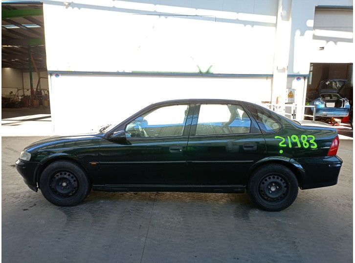 opel vectra b (j96) del año 2000